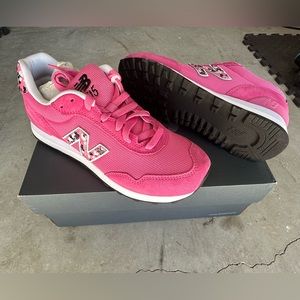WL515AA3 NEW BALANCE WOMEN’S 515 V3 CLASSIC SNEAKER SPORTY PINK/WHITE, 8